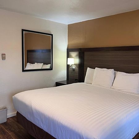 Sunrise Motor Inn Cody Exterior foto